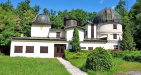 hvezdaren_hurbanovo_1427211426_exterier